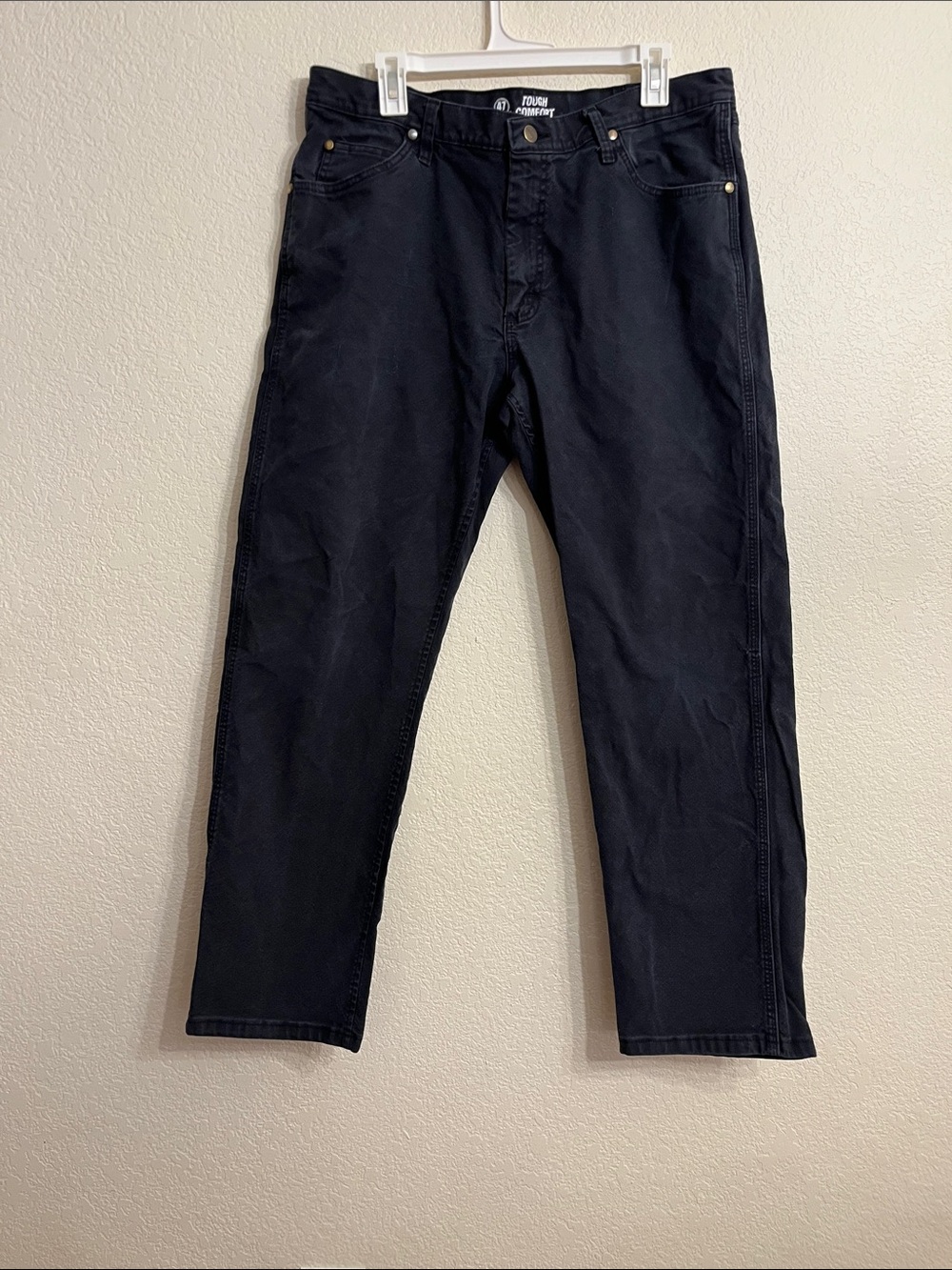 Wrangler Men’s Straight Jeans in Black streetwear/ biker core/ grunge/ casual